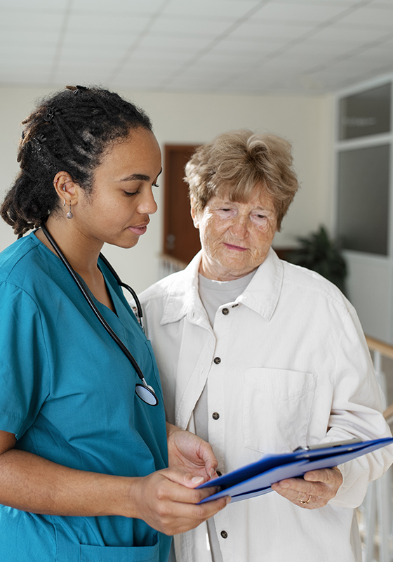 medium-shot-doctors-work